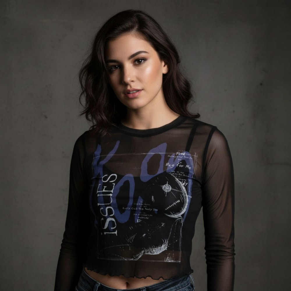 Korn - Issues A Box Crop top - Black